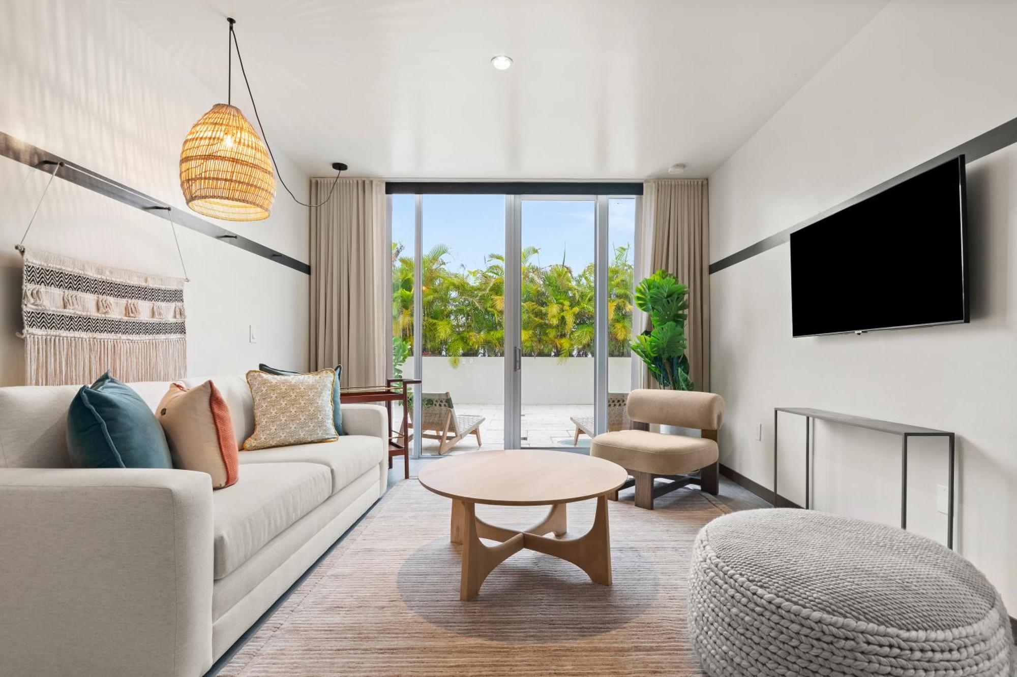The Daydrift Hotel Miami Beach Exterior photo