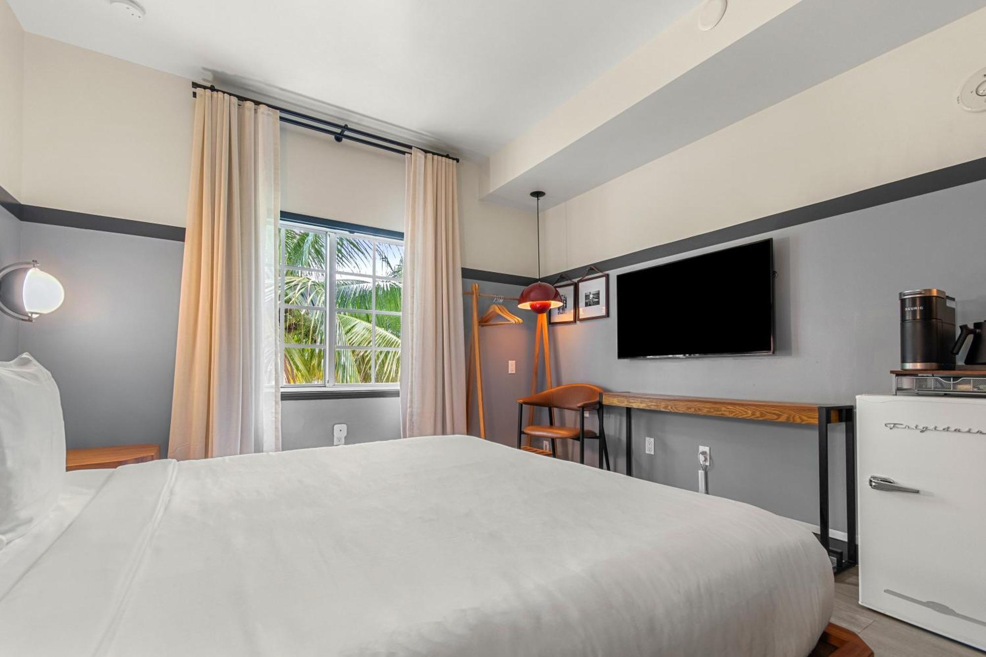 The Daydrift Hotel Miami Beach Exterior photo