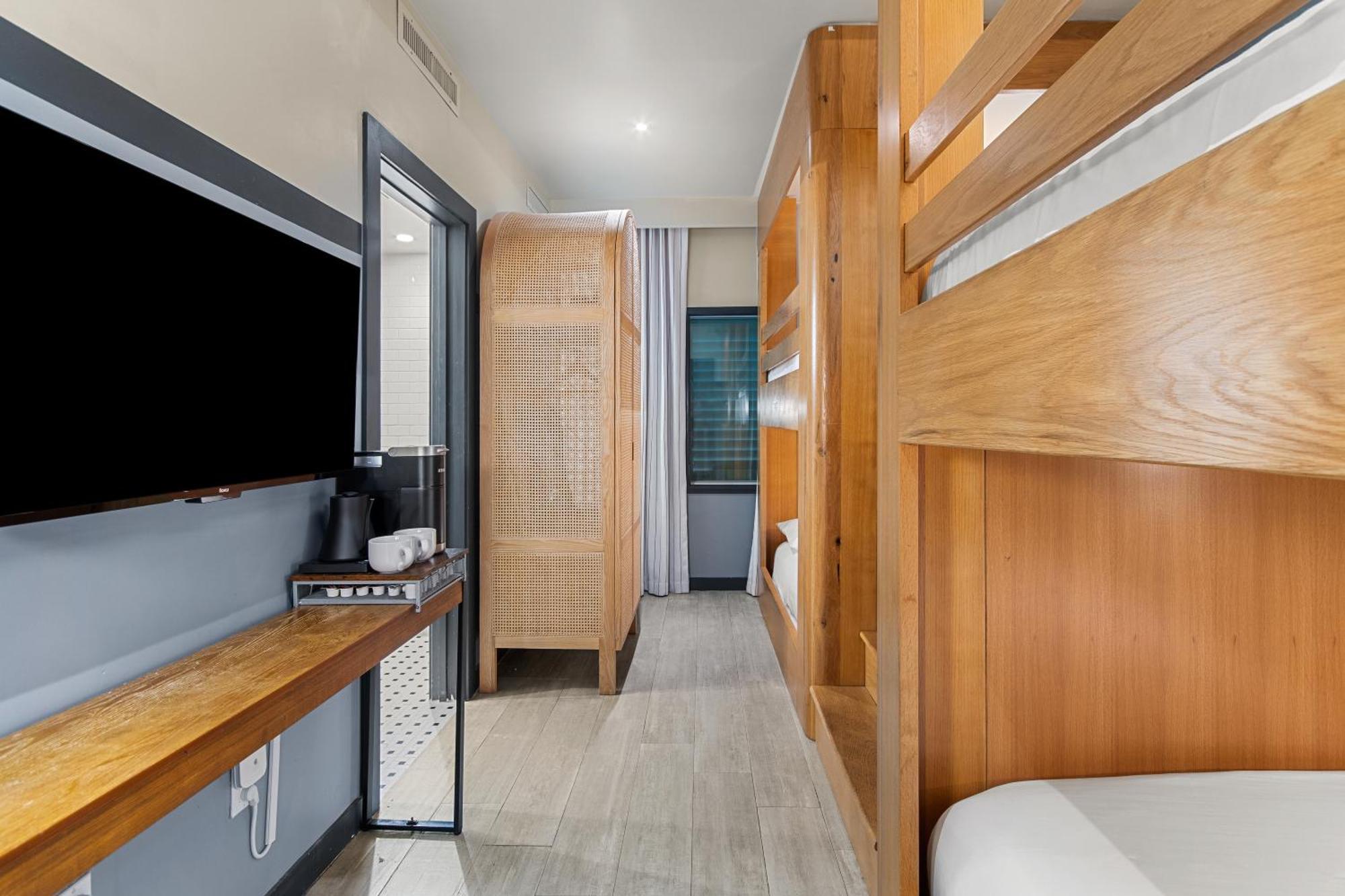 The Daydrift Hotel Miami Beach Exterior photo