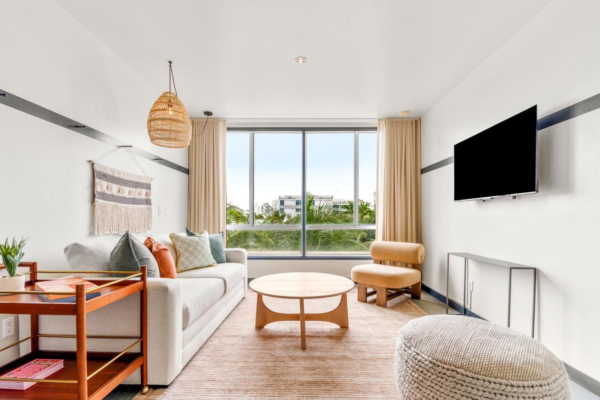 The Daydrift Hotel Miami Beach Exterior photo