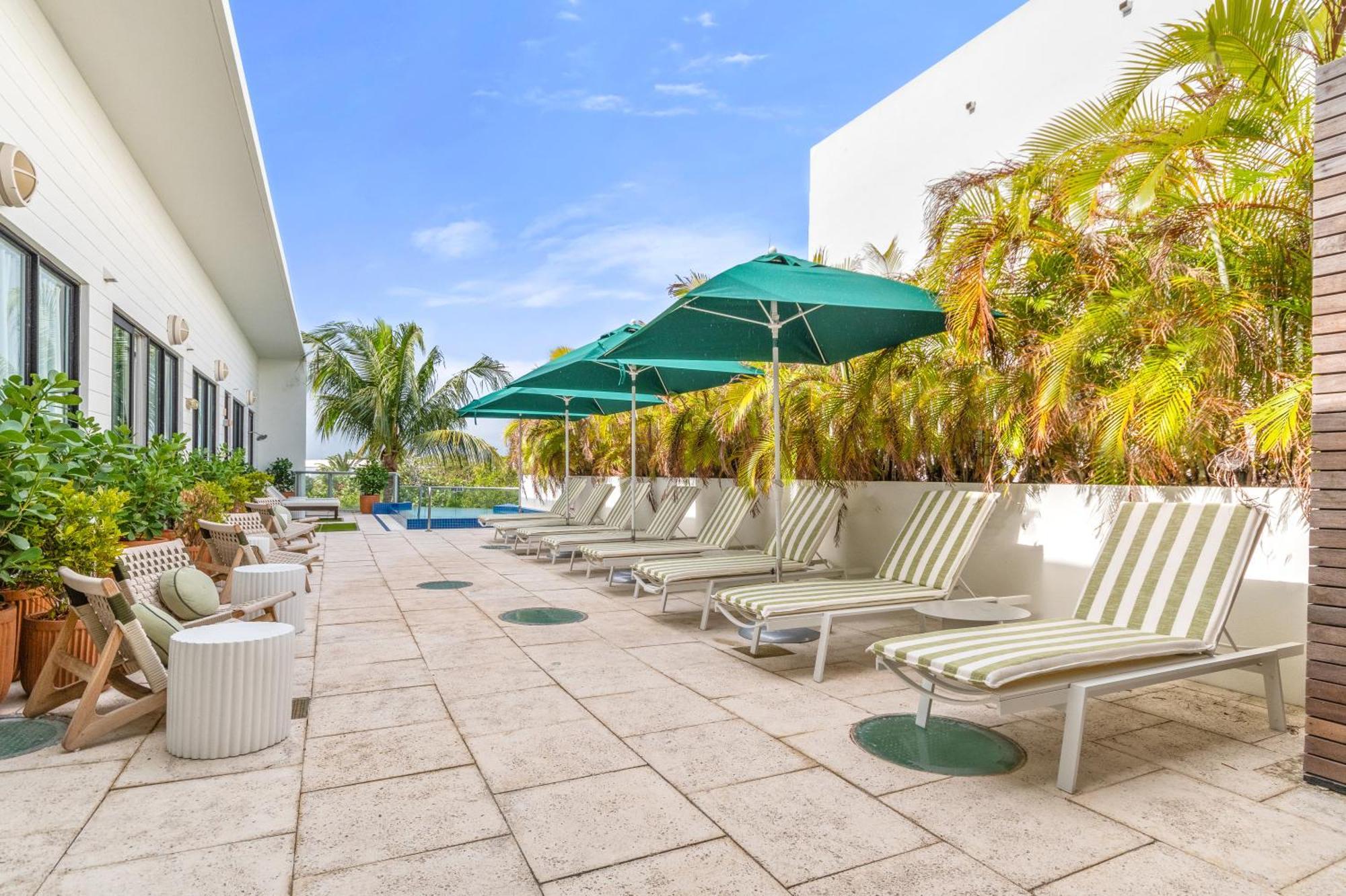 The Daydrift Hotel Miami Beach Exterior photo